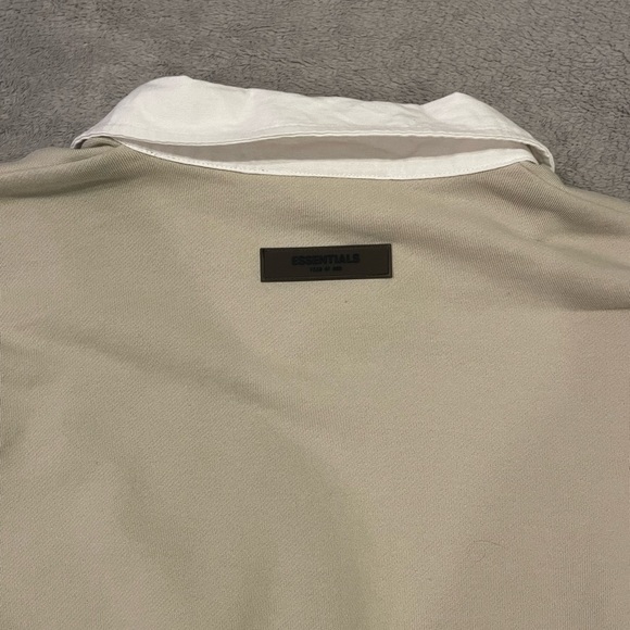 COPY - Fear of God essential rugby collard shirt. - Picture 3 of 3
